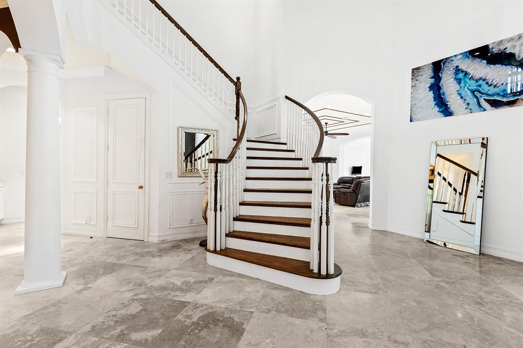 9455 Bridgebrook Drive