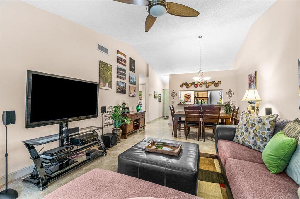 22160 Palms Way Unit: 206