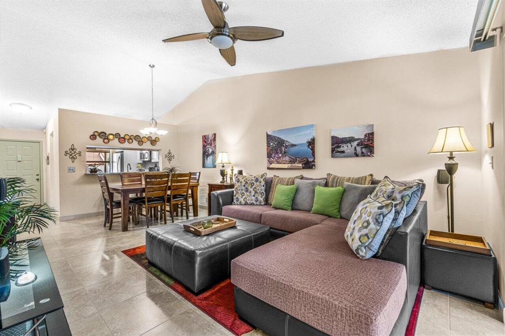 22160 Palms Way Unit: 206