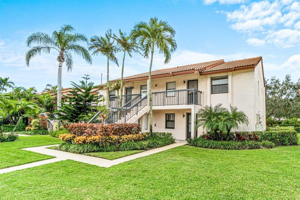 22160 Palms Way Unit: 206