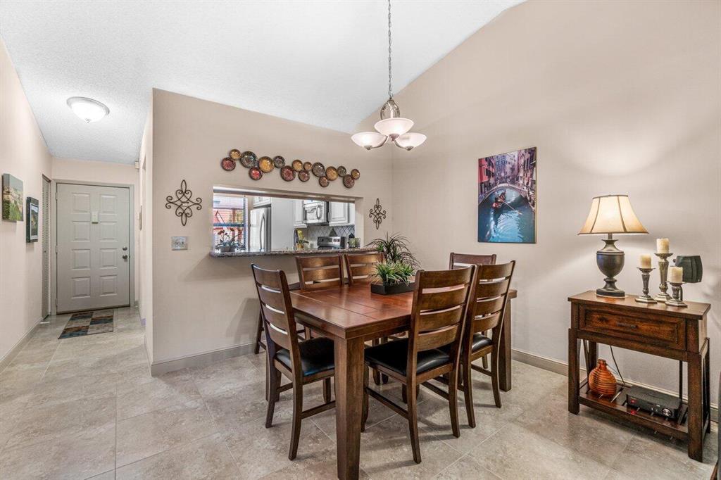 22160 Palms Way Unit: 206