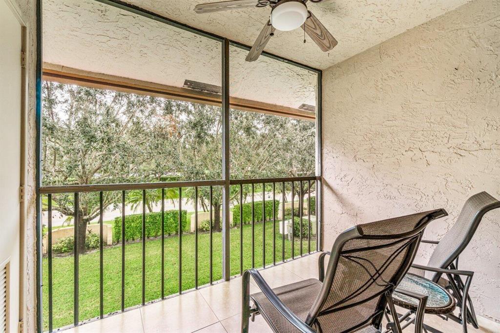 22160 Palms Way Unit: 206