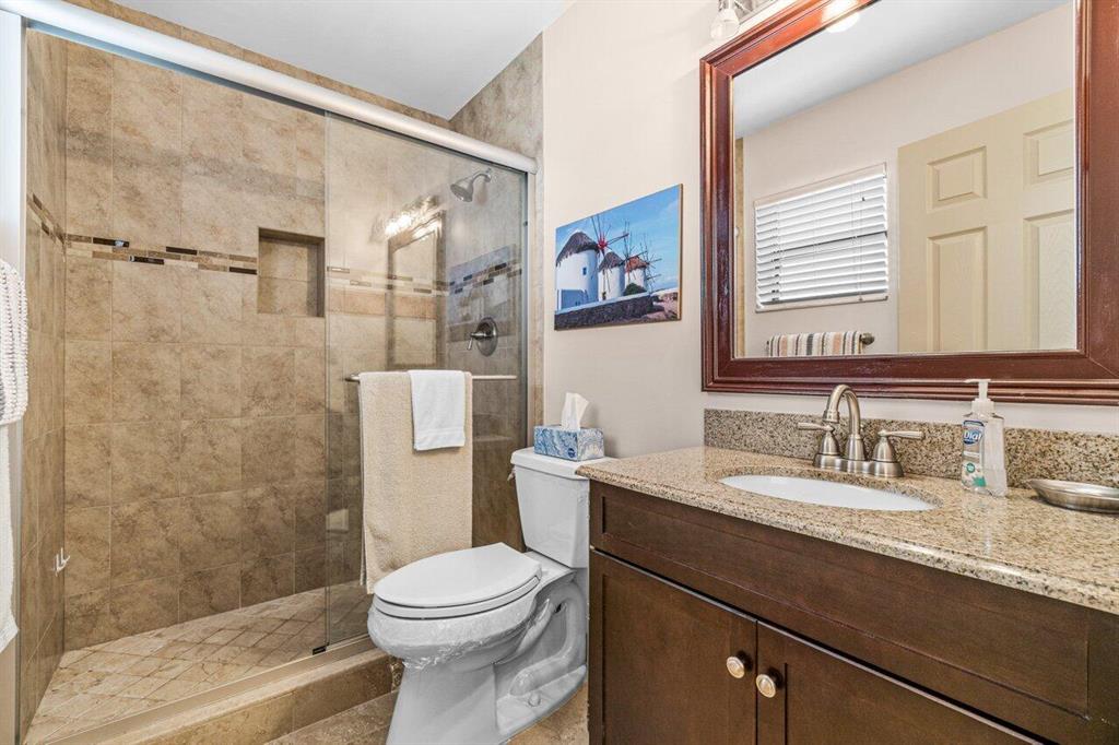 22160 Palms Way Unit: 206