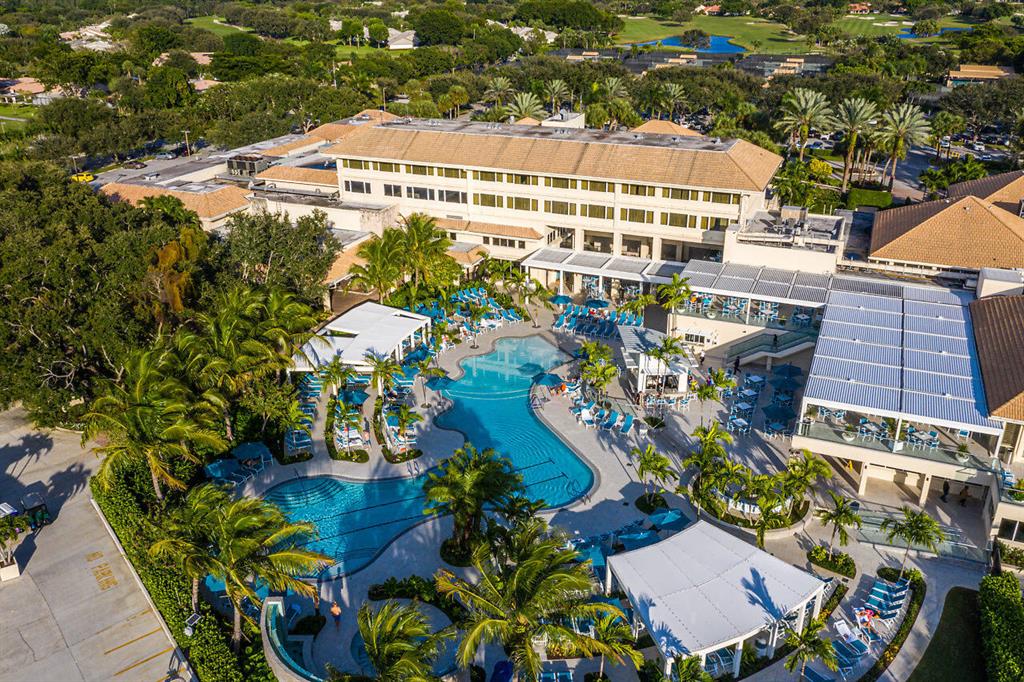 18 Westgate Lane Unit: 18e