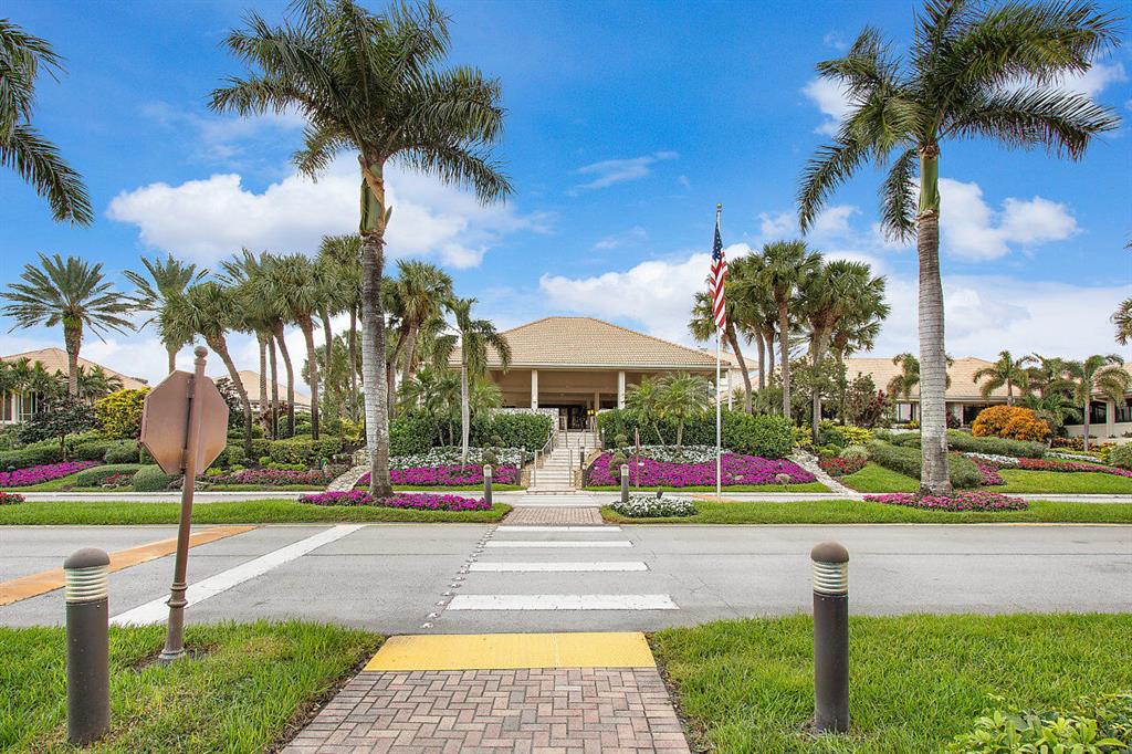 18 Westgate Lane Unit: 18e