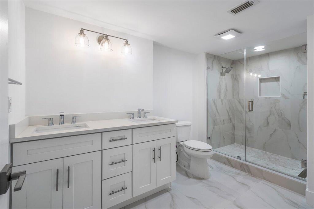 18 Westgate Lane Unit: 18e