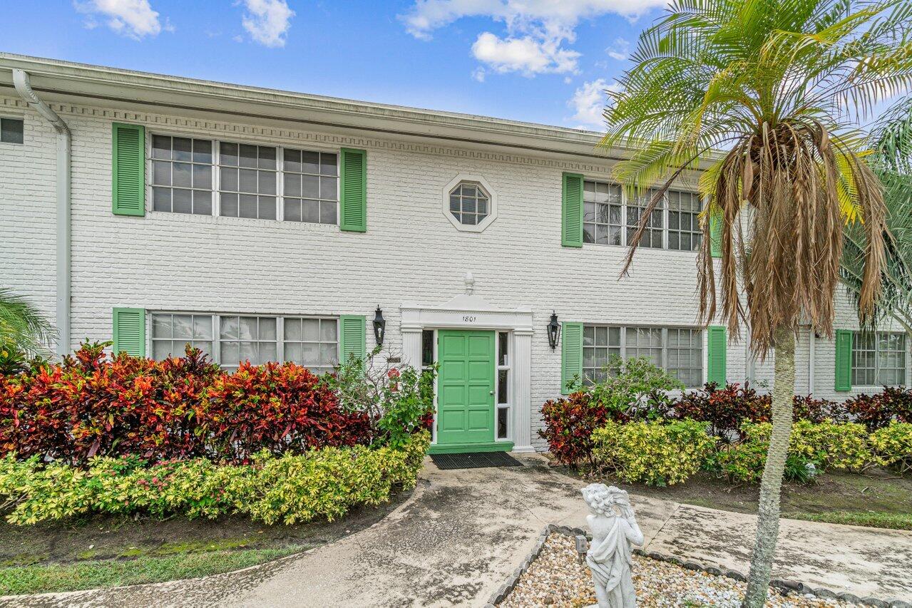 1801 NE 62nd Street Unit: 230