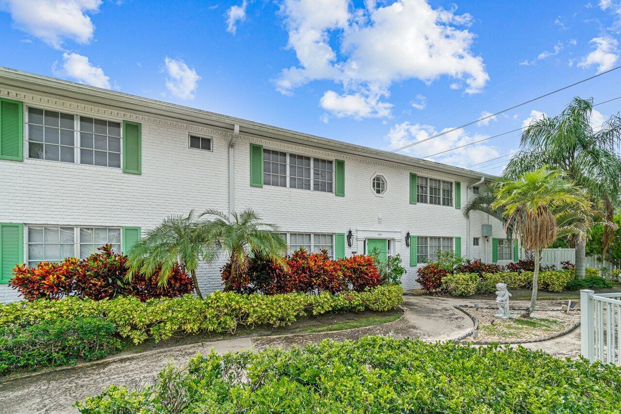 1801 NE 62nd Street Unit: 230