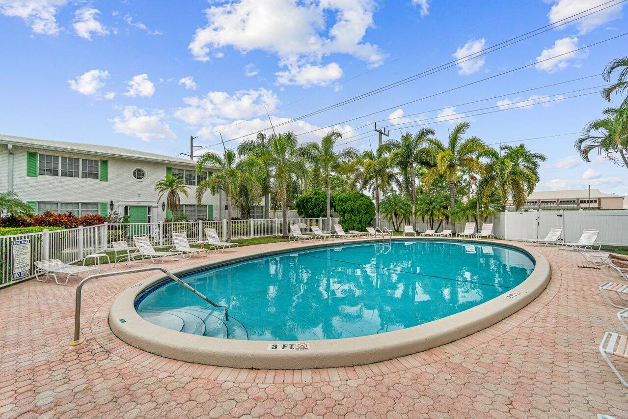 1801 NE 62nd Street Unit: 230
