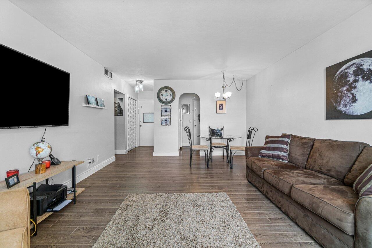 1801 NE 62nd Street Unit: 230