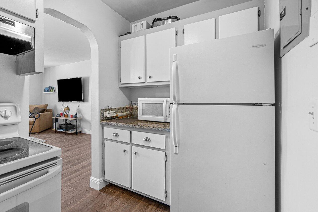 1801 NE 62nd Street Unit: 230