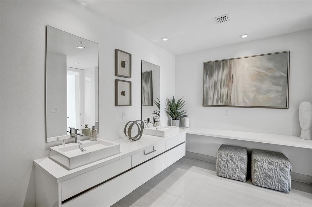 155 E Boca Raton Road Unit: 1210