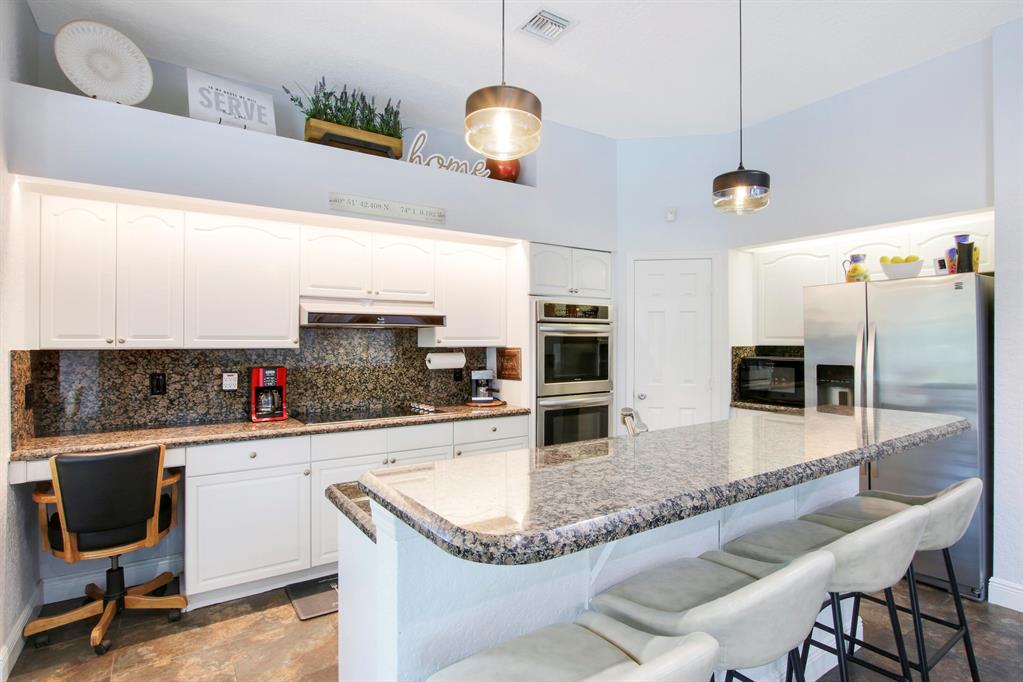 12780 Marsh Pointe Way