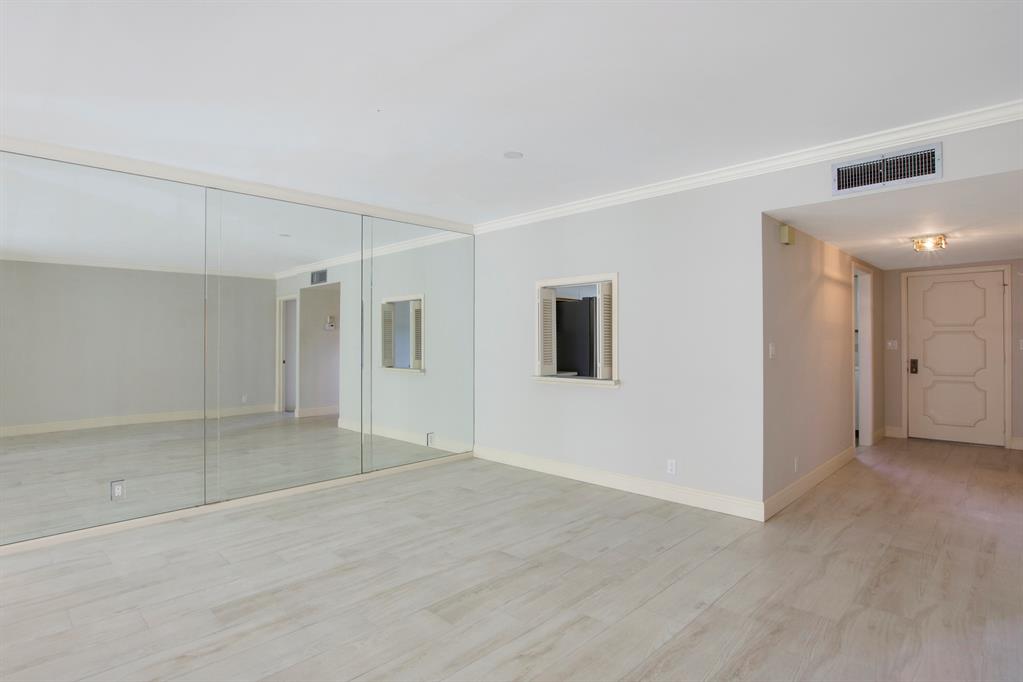 300 N Highway A1a Unit: 206i