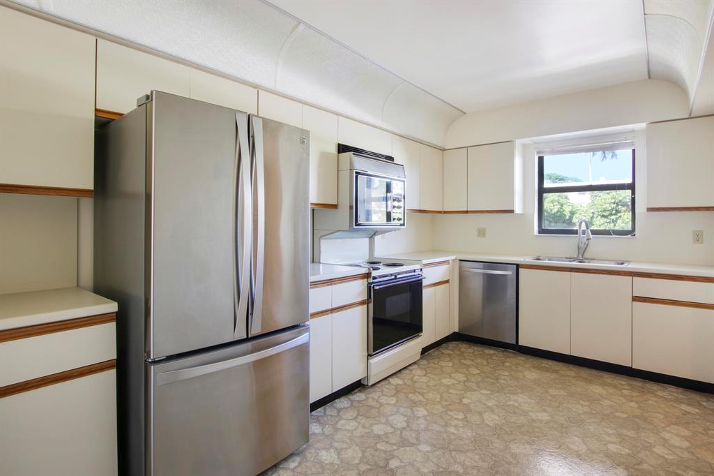 300 N Highway A1a Unit: 206i