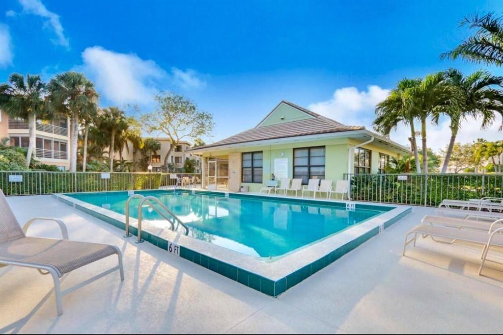 300 N Highway A1a Unit: 206i