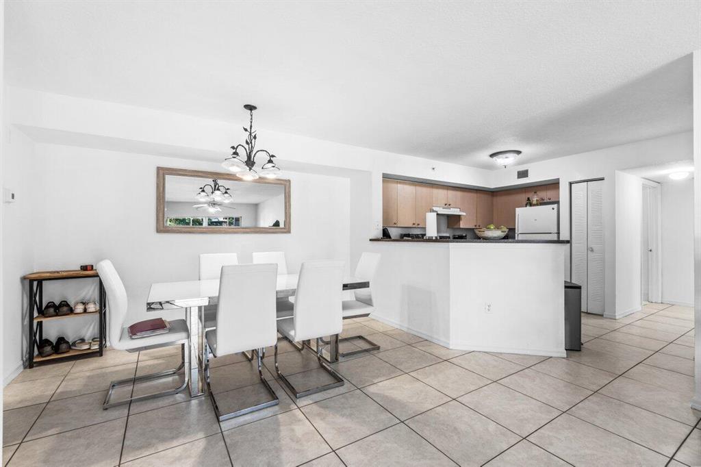 4021 San Marino 207 Boulevard Unit: 207