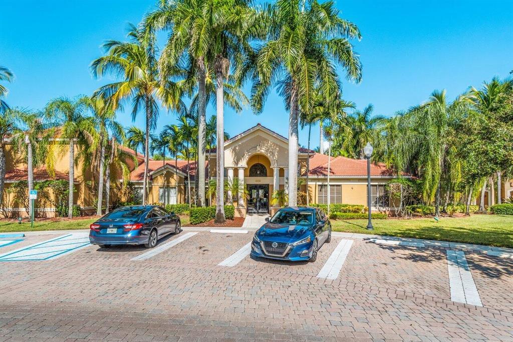 4021 San Marino 207 Boulevard Unit: 207