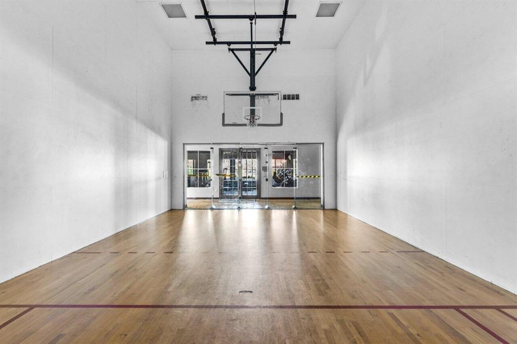 4021 San Marino 207 Boulevard Unit: 207