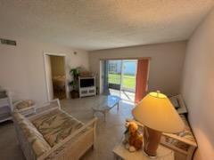 198 SE Village 198 Drive Unit: 198