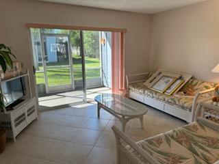 198 SE Village 198 Drive Unit: 198