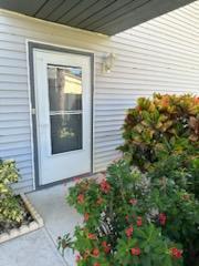 198 SE Village 198 Drive Unit: 198