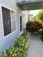 198 SE Village 198 Drive Unit: 198