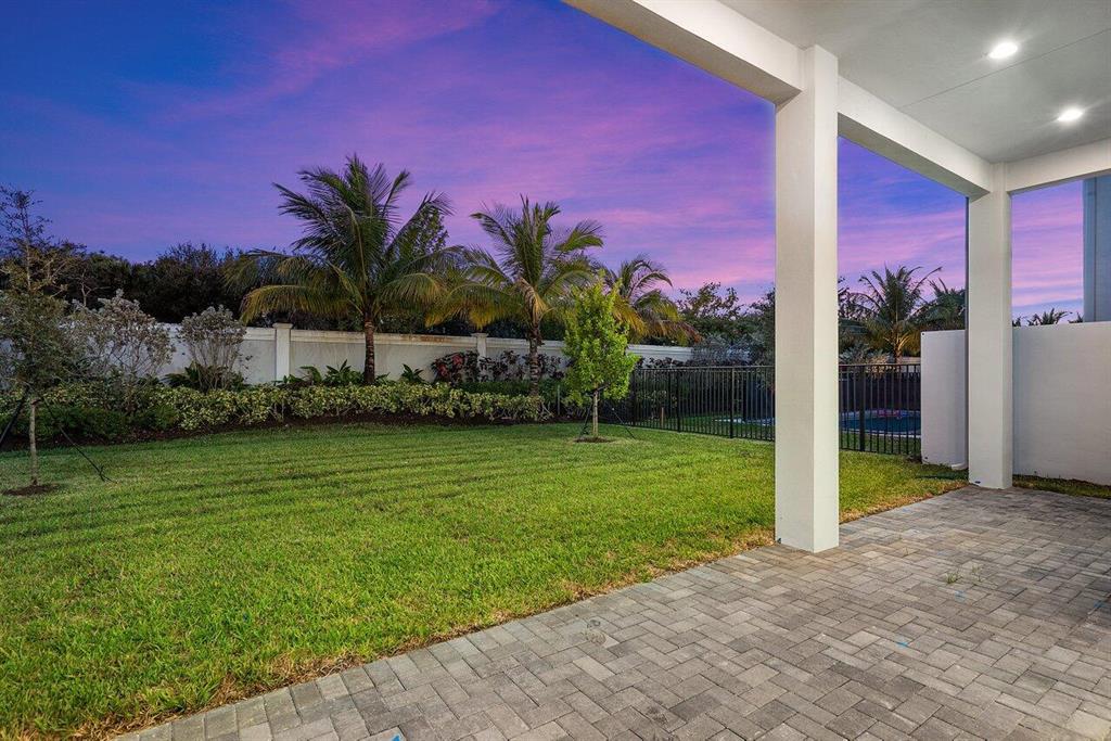 9042 Dulcetto Court