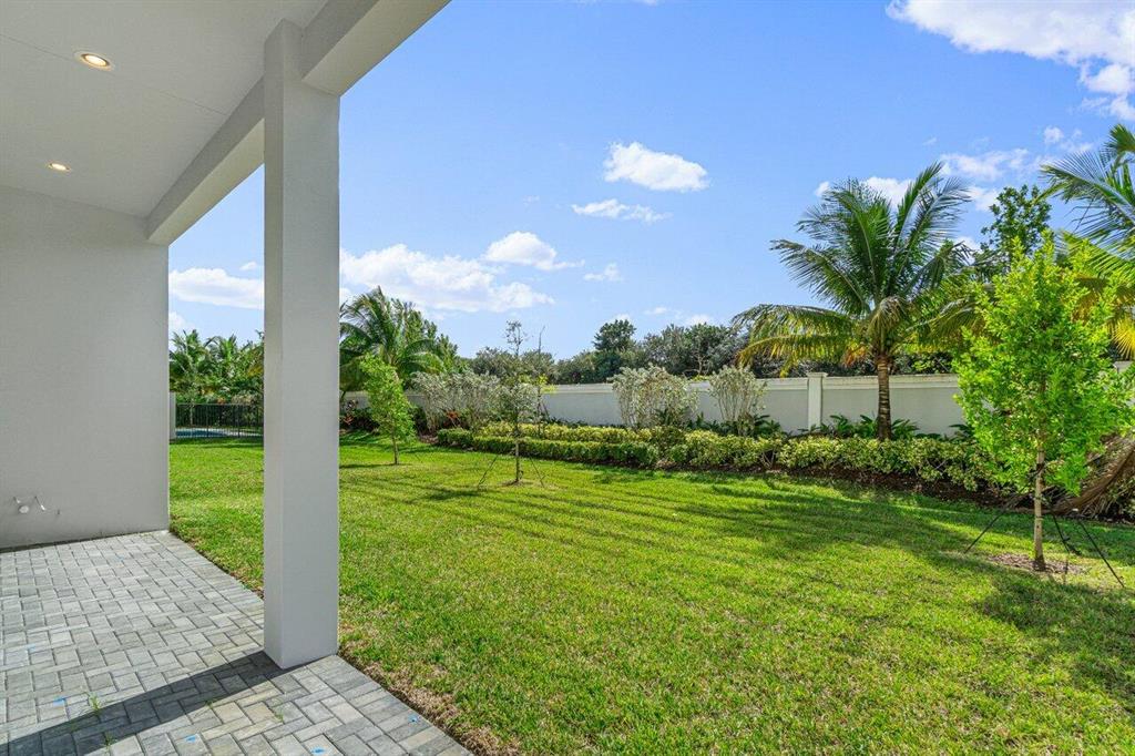 9042 Dulcetto Court