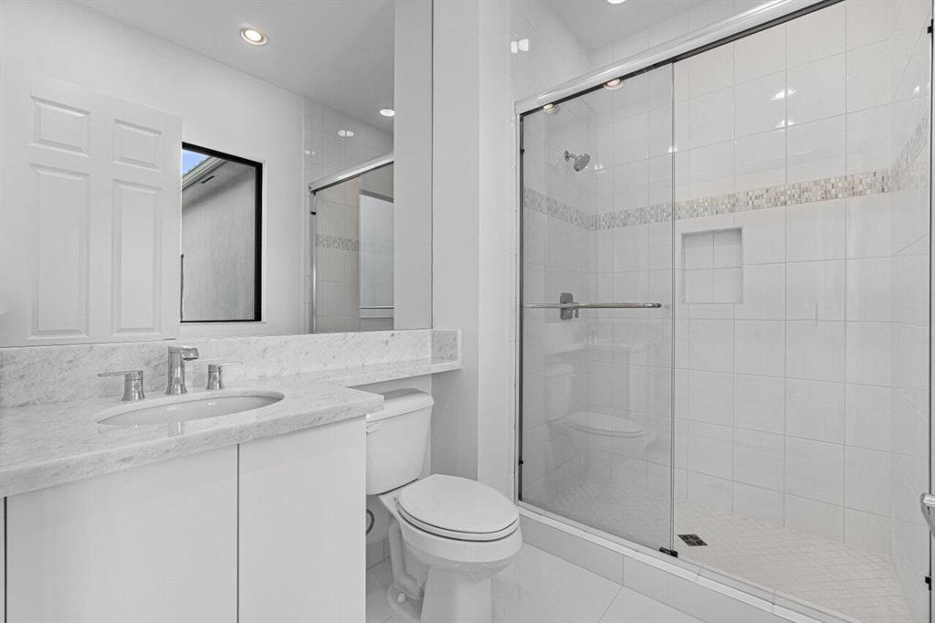 9042 Dulcetto Court
