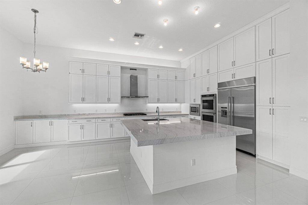 9042 Dulcetto Court