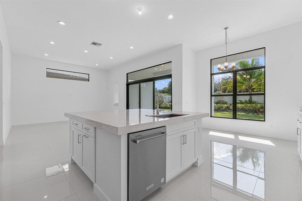 9042 Dulcetto Court