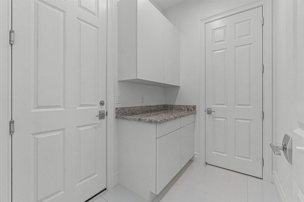 9042 Dulcetto Court