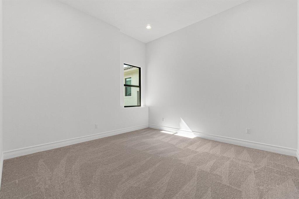 9042 Dulcetto Court