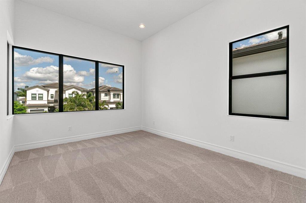 9042 Dulcetto Court