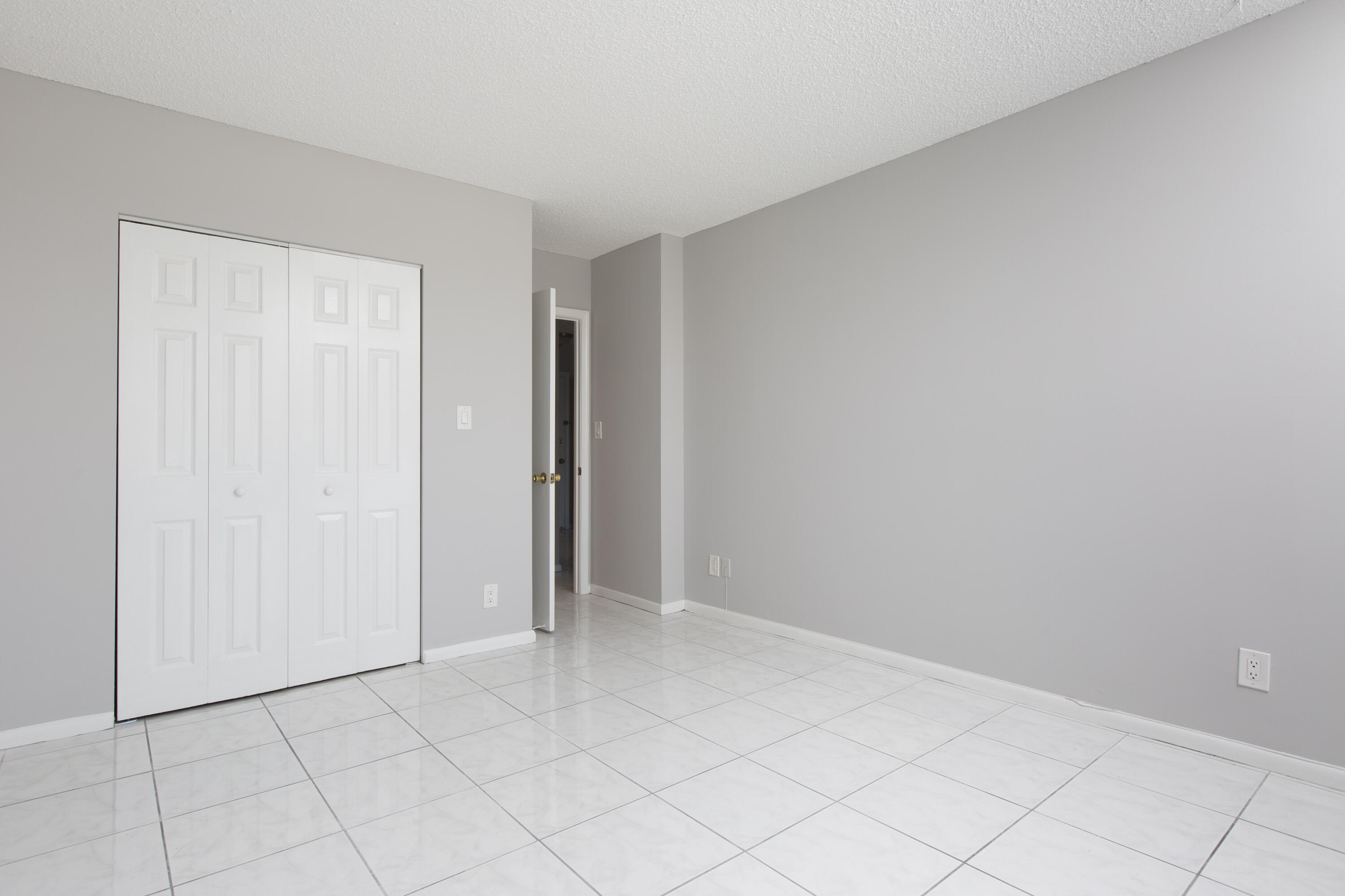 200 S Birch Road Unit: 602