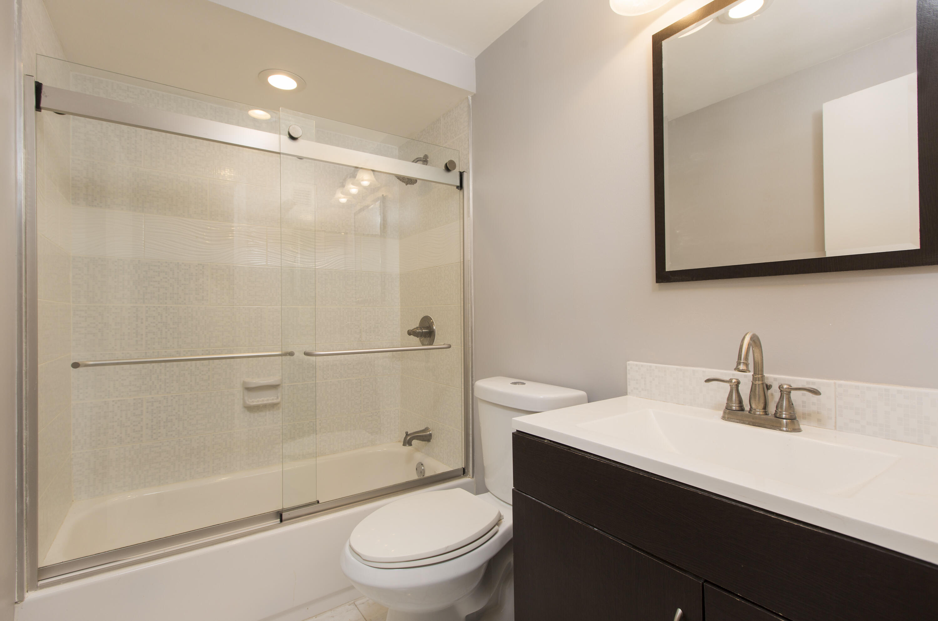 200 S Birch Road Unit: 602