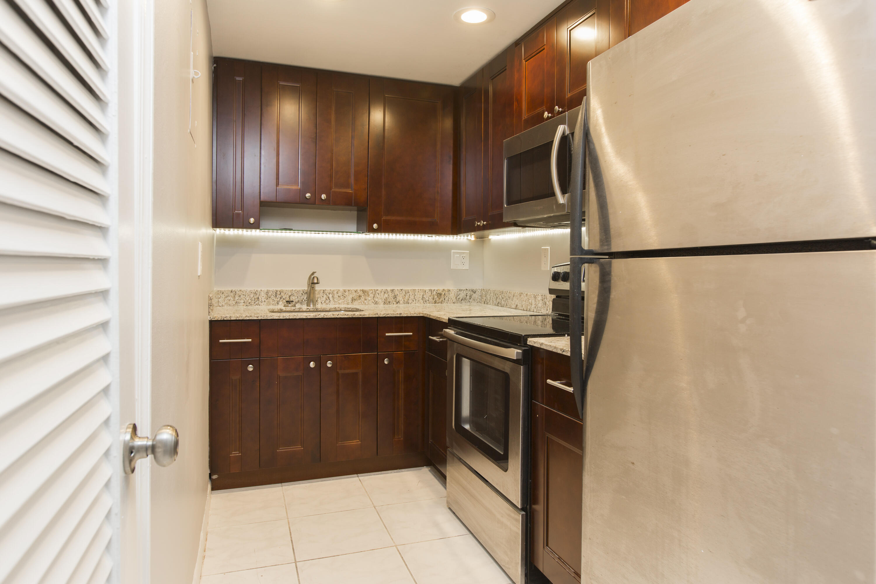 200 S Birch Road Unit: 602