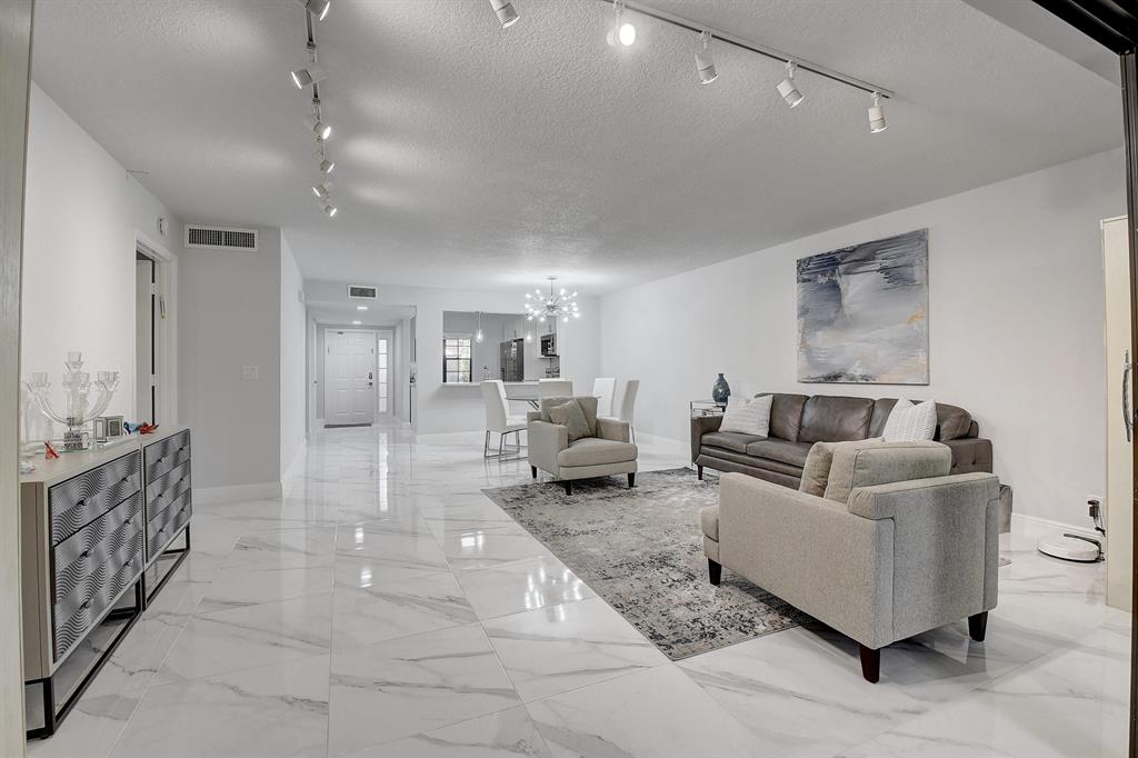 11179 Aspen Glen Drive