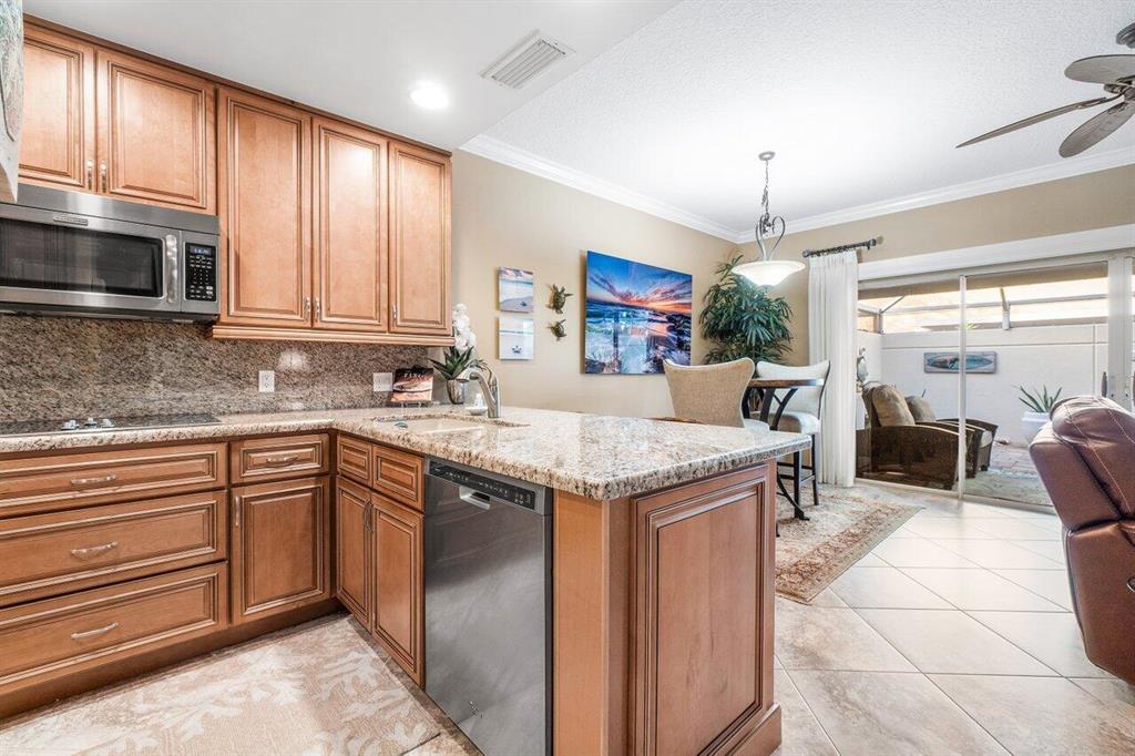 39 Laurel Oaks Circle