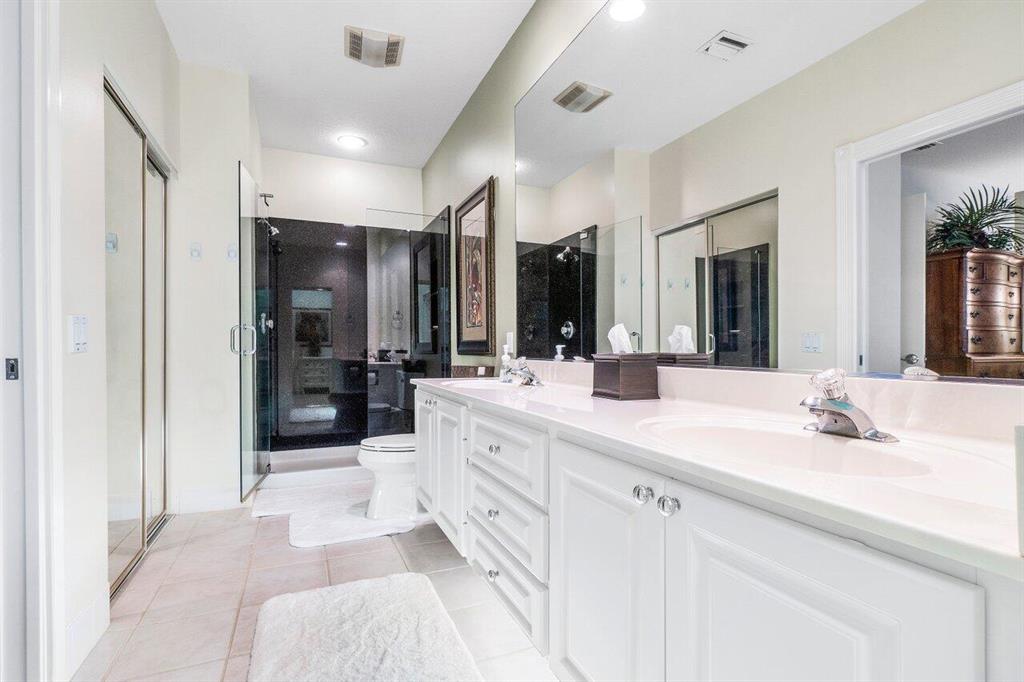 39 Laurel Oaks Circle