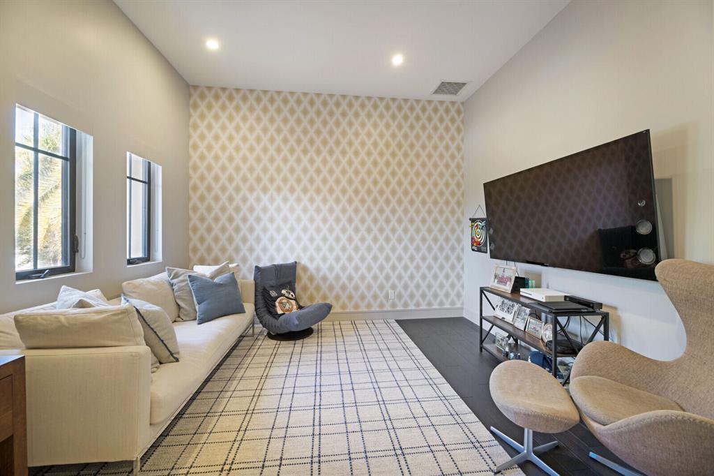 17538 Middlebrook Way