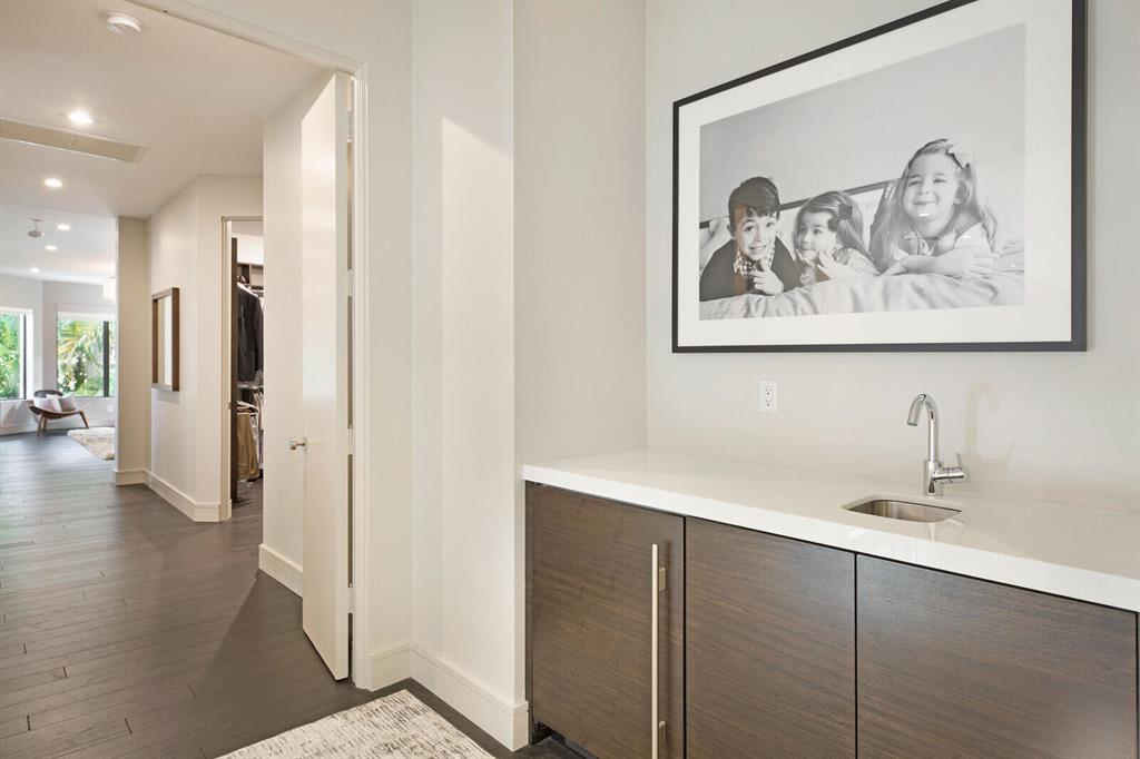 17538 Middlebrook Way