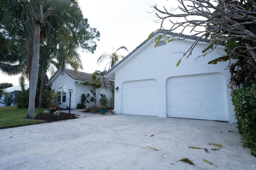 12948 Calais Circle