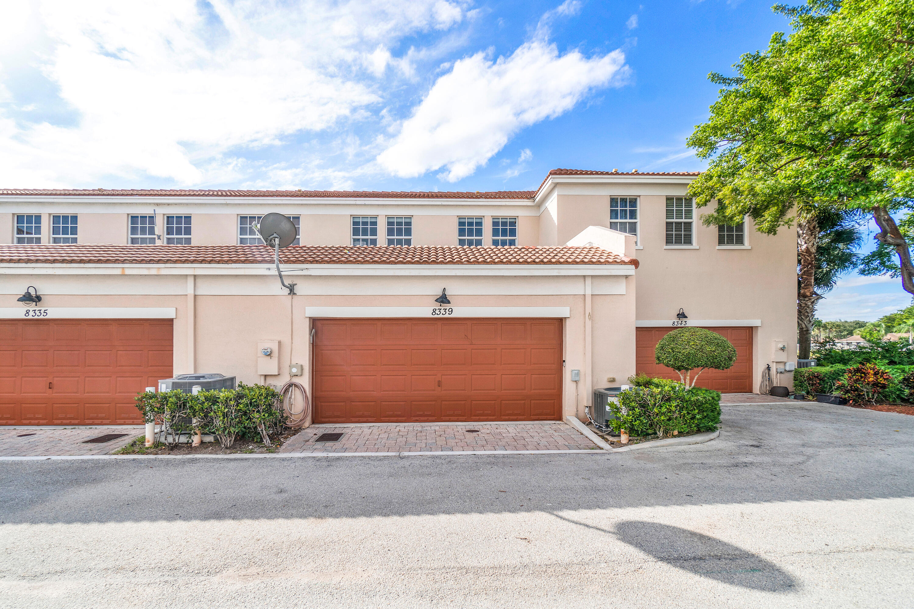 8339 NW 7th Court