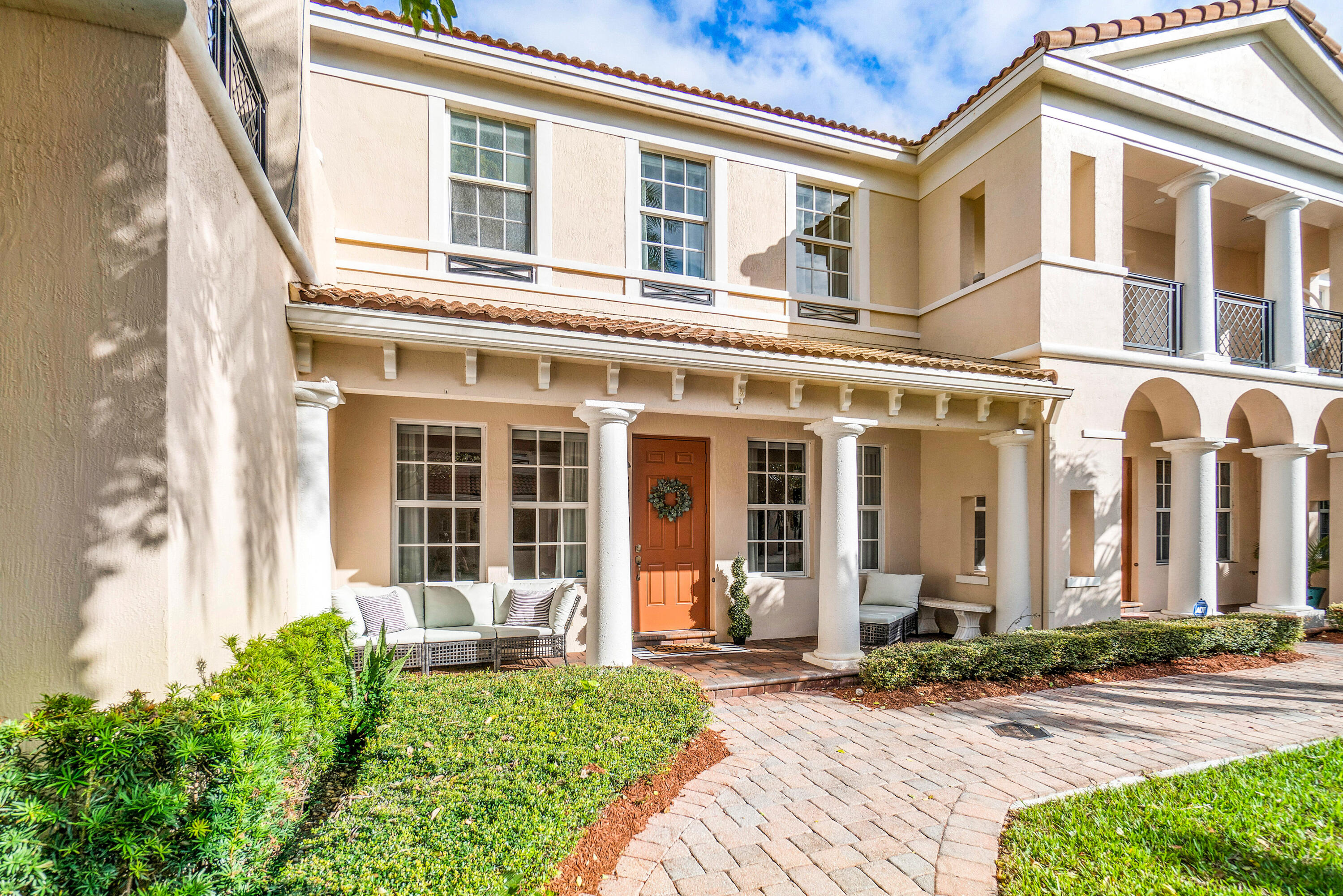 8339 NW 7th Court