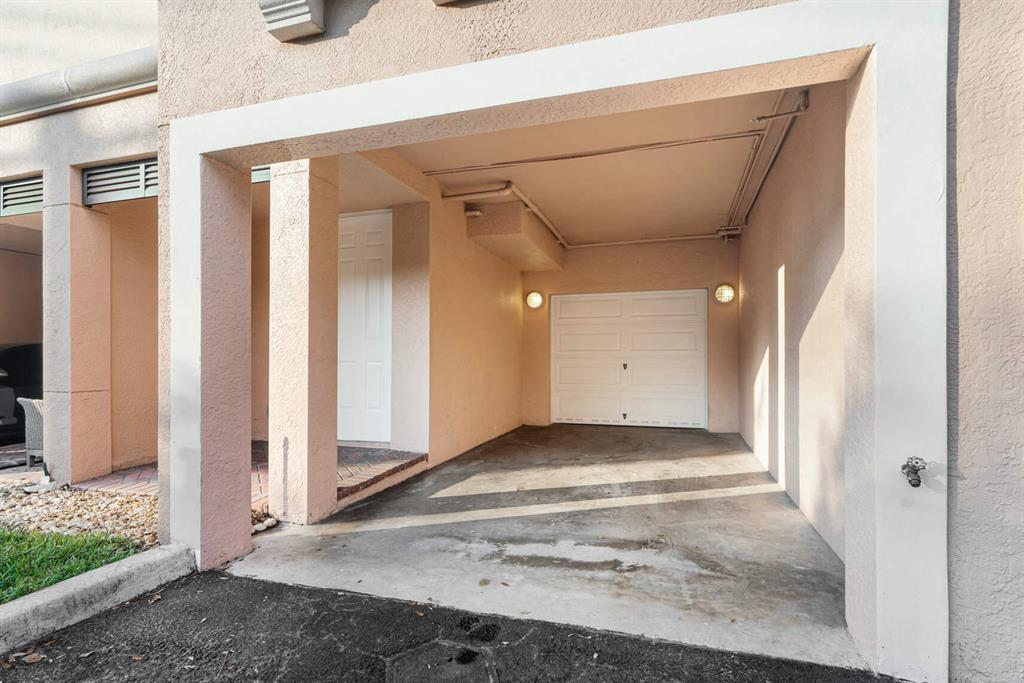 240 NE 2nd Street Unit: 6-D