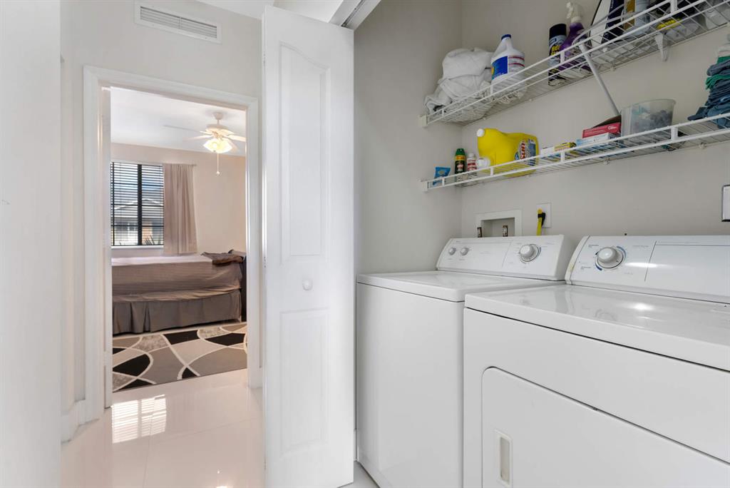 240 NE 2nd Street Unit: 6-D