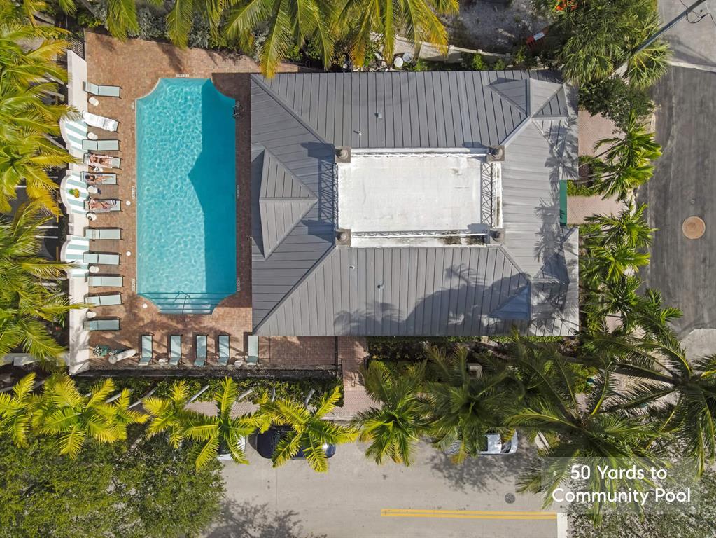 240 NE 2nd Street Unit: 6-D