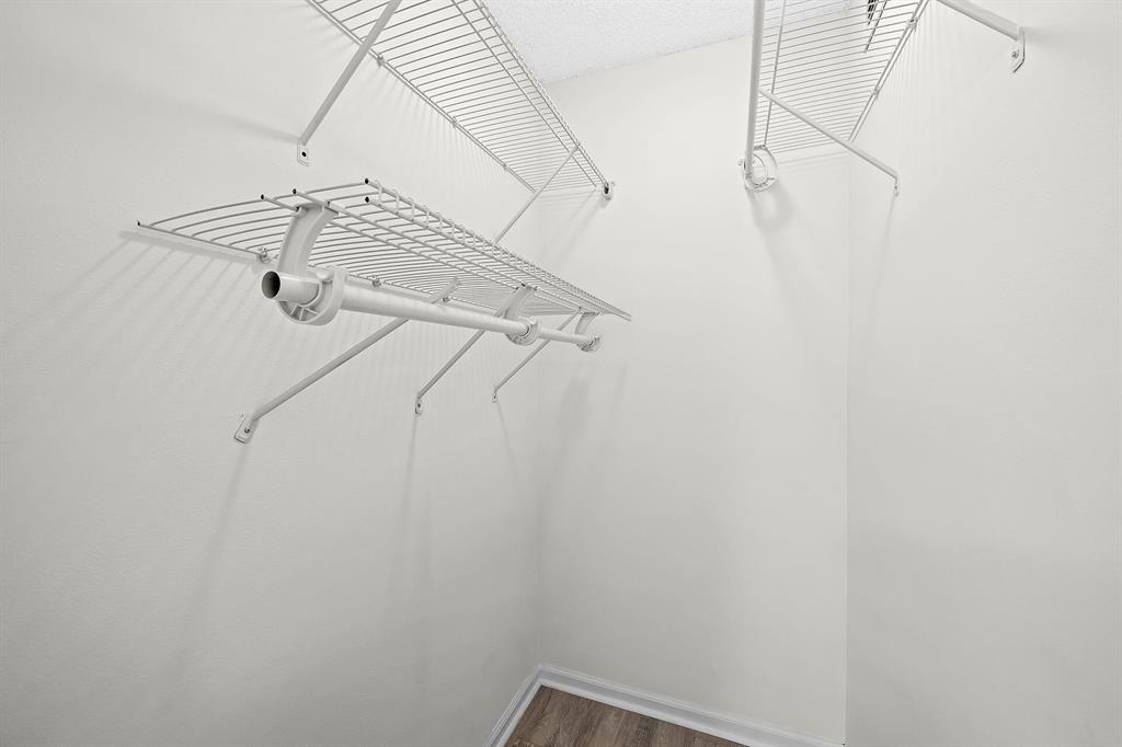 1505 N Riverside Drive Unit: 405